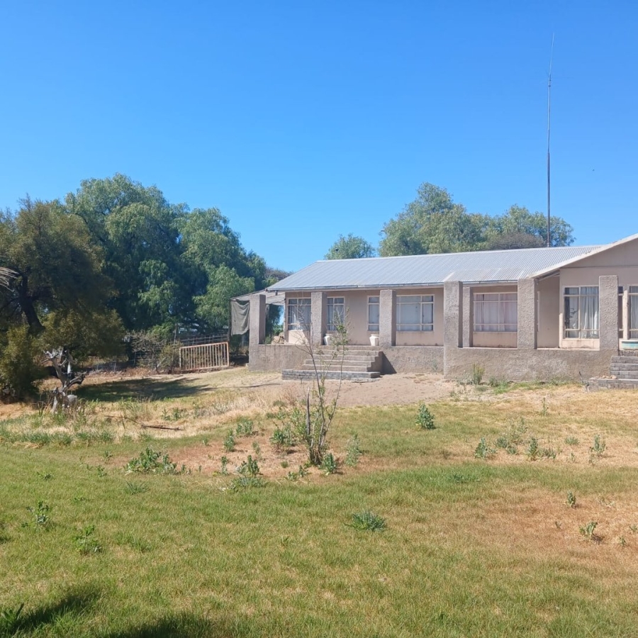 5 Bedroom Property for Sale in Barkly West Rural Northern Cape